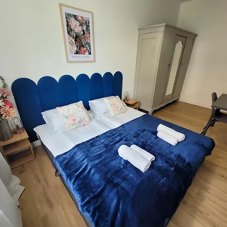 Appartamento Kwiatowy Azyl By Rentoom Stary Toruń Esterno foto