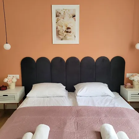 Appartamento Kwiatowy Azyl By Rentoom Stary Toruń Esterno foto